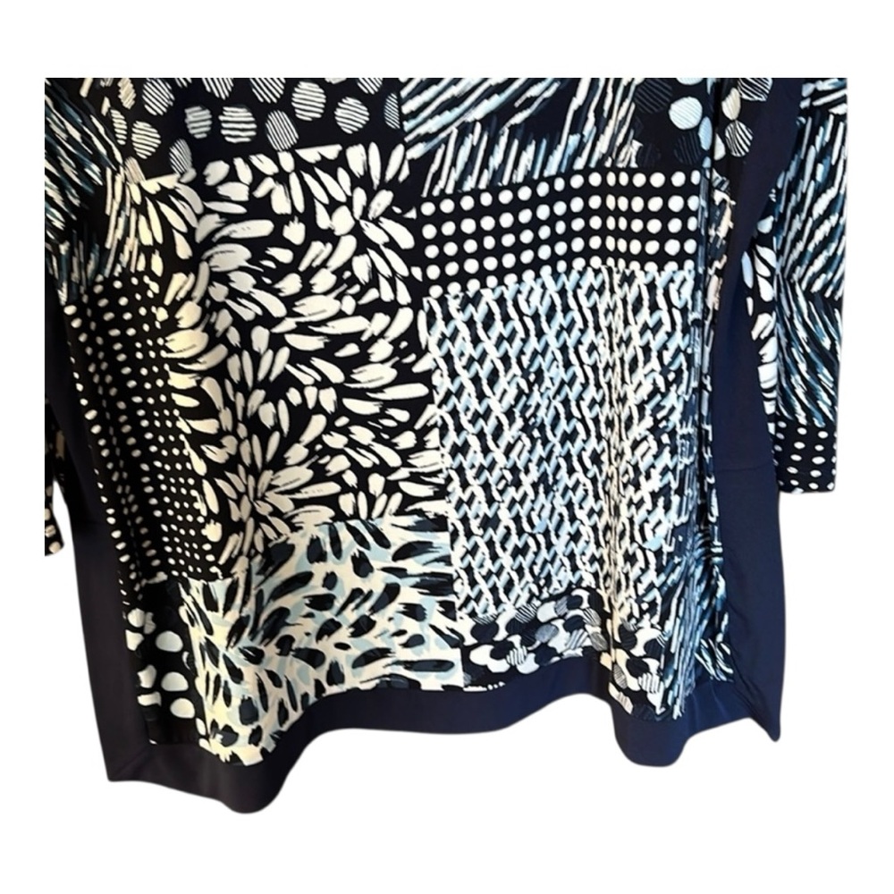 Chico’s Blue White Patchwork Patterned Tunic Blou… - image 3